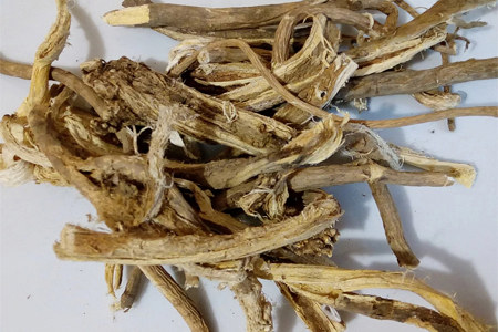 Поддерживает нормальный уровень сахара в крови Поддерживает нормальный уровень сахара в крови