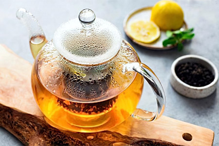 Снижает показатели Снижает показатели