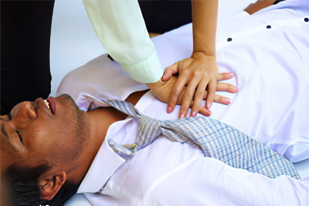 Экстренная помощь пациентам Экстренная помощь пациентам