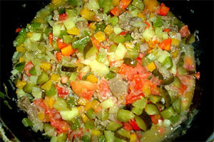 Лагман с солёными огурцами Лагман с солёными огурцами