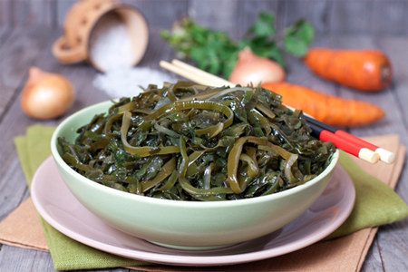 Оздоравливает щитовидную железу Оздоравливает щитовидную железу