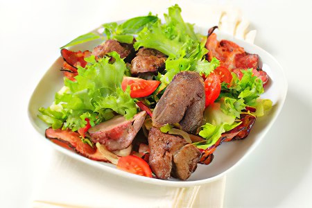 Салат из куриной печени Салат из куриной печени