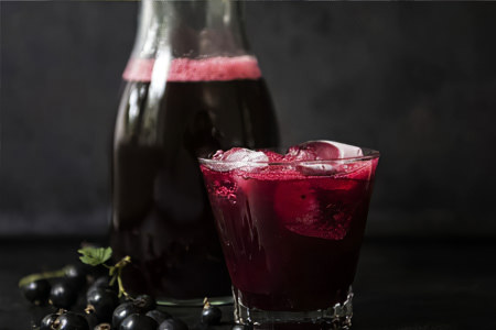 Ликёр из чёрной смородины Ликёр из чёрной смородины