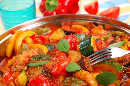 >В какие блюда можно добавлять кардамон >В какие блюда можно добавлять кардамон