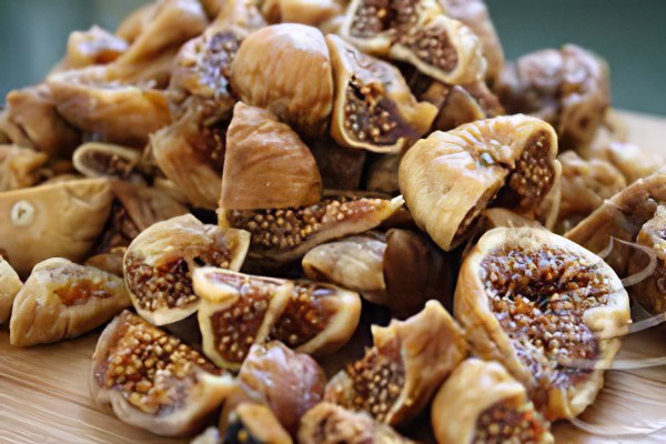 Чем полезен сушёный инжир Чем полезен сушёный инжир