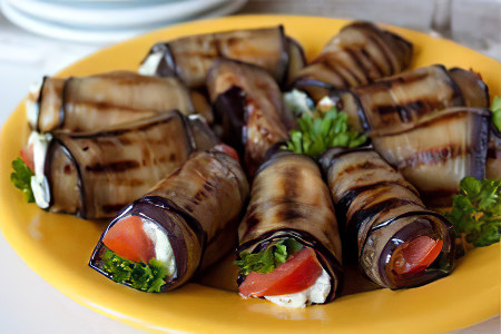 Рулетики баклажановые Рулетики баклажановые