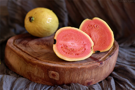 Стимулирует иммунную защиту Стимулирует иммунную защиту