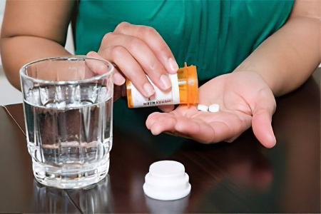 Медикаментозное лечение Медикаментозное лечение