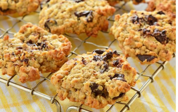 Овсяное печенье с бананом и изюмом Овсяное печенье с бананом и изюмом