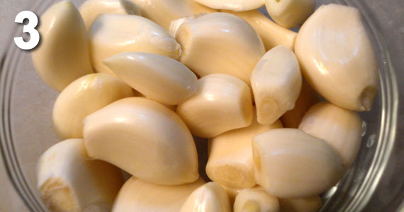 Чистим чеснок Чистим чеснок