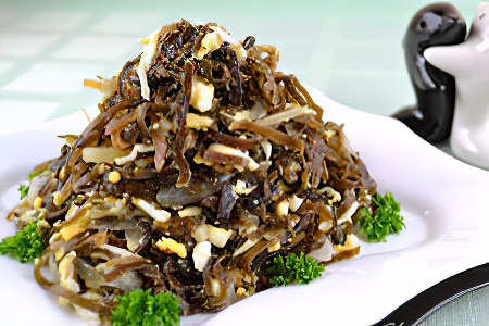 Салат с кальмарами Салат с кальмарами