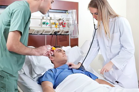 Симптомы лигатурного свища Симптомы лигатурного свища