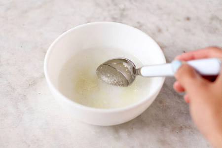 Сохраняет костную ткань Сохраняет костную ткань