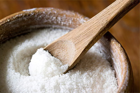 Массаж головы крупной солью Массаж головы крупной солью