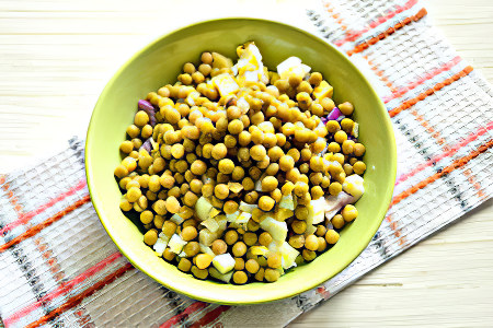 Тунец с горошком Тунец с горошком